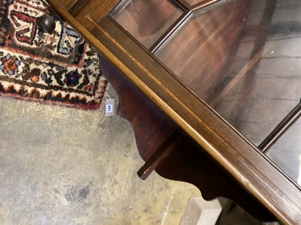 An Edwardian inlaid mahogany hanging corner cabinet, width 54cm depth 26cm height 96cm